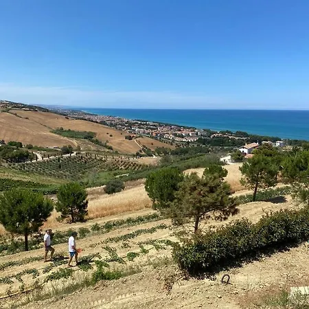 Casale Adriatico Couette-café 4*