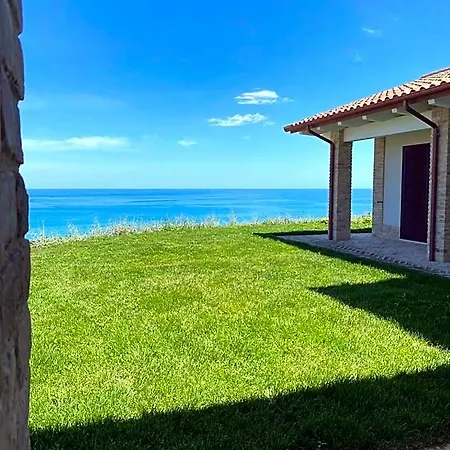 Casale Adriatico 4* Pineto