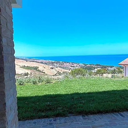 Casale Adriatico Pineto