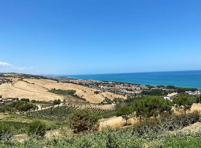 Casale Adriatico 4* ピネート