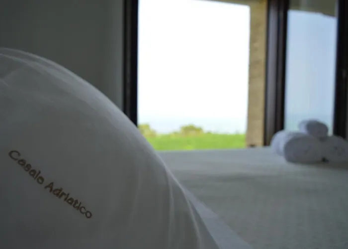 ベッド・アンド・ブレックファスト Casale Adriatico 4*