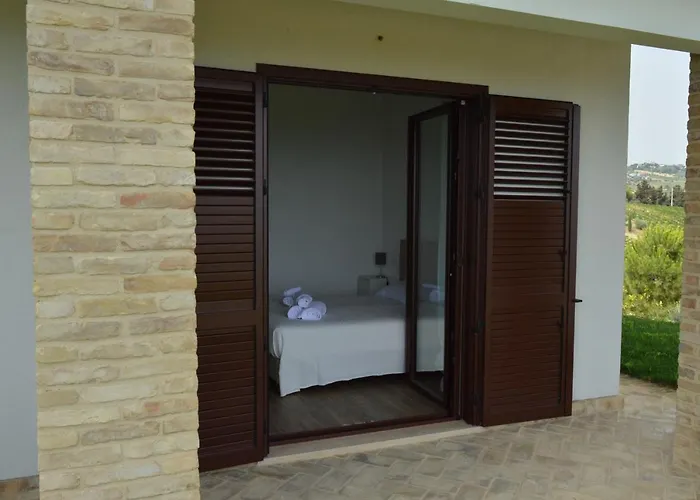 ベッド・アンド・ブレックファスト Casale Adriatico 4*