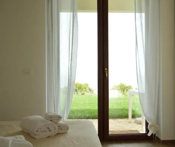 ベッド・アンド・ブレックファスト Casale Adriatico 4*