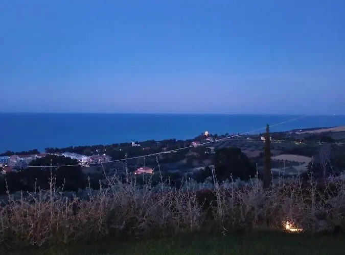 Casale Adriatico 4* ピネート